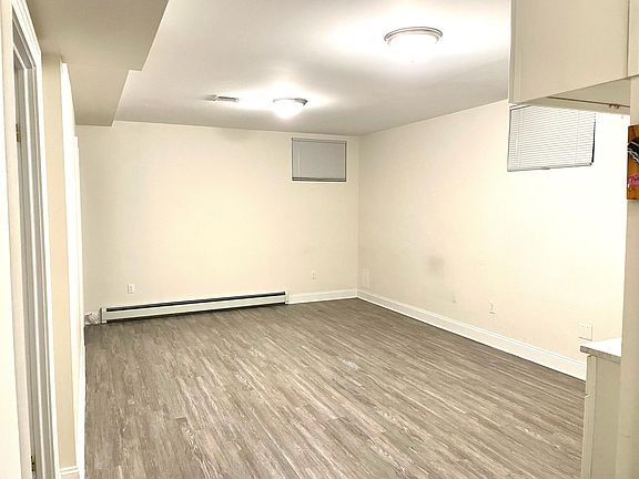 2nd image of 102 Berkshire Ln #2B