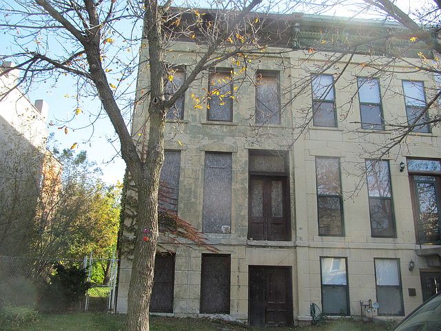1st image of 3325 S Giles Ave