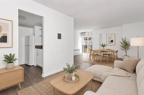 88 Fulton St Photo 1