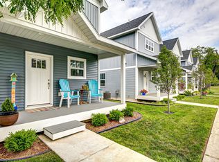 1011 E Front St #3, Traverse City, MI 49686