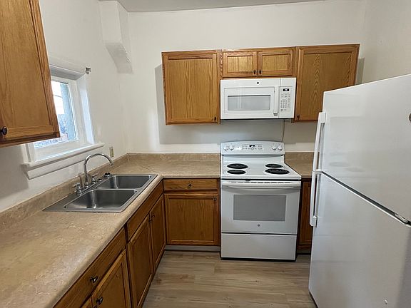 2nd image of 48 N 17th St
