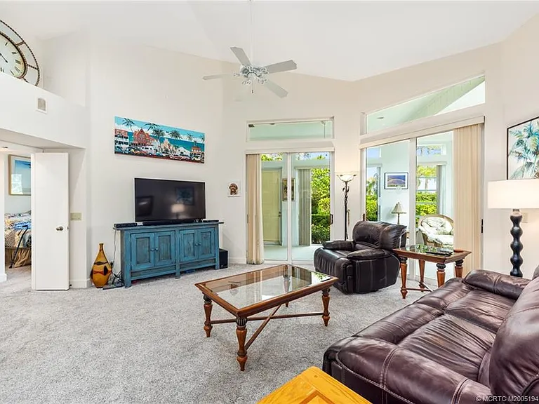 2201 NW Seagrass Dr — Photo 5