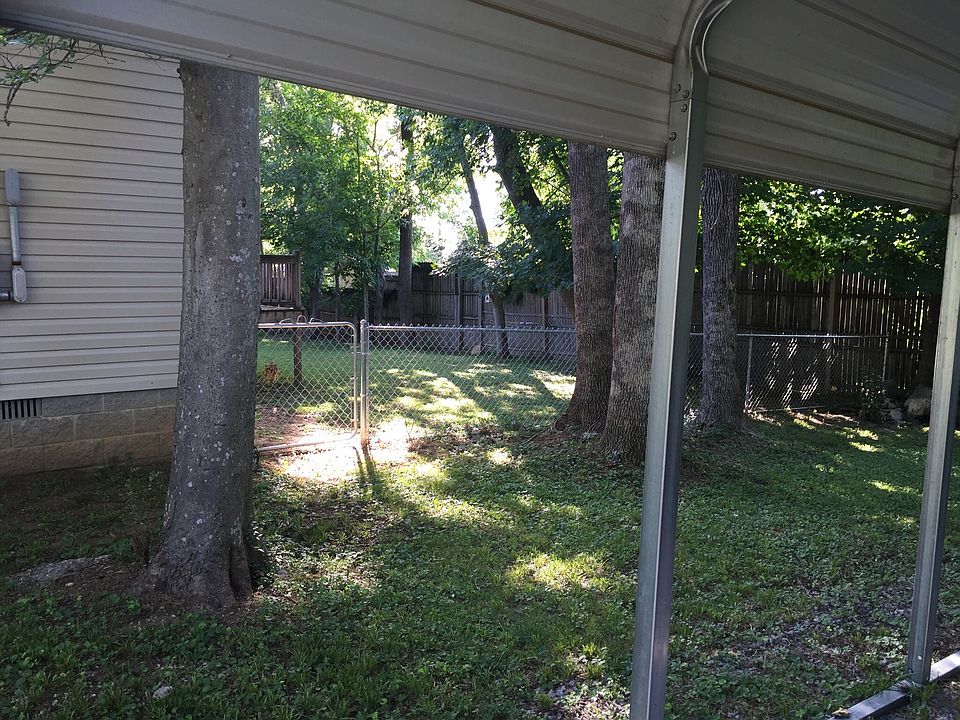 1st image of 108 Methvin Dr