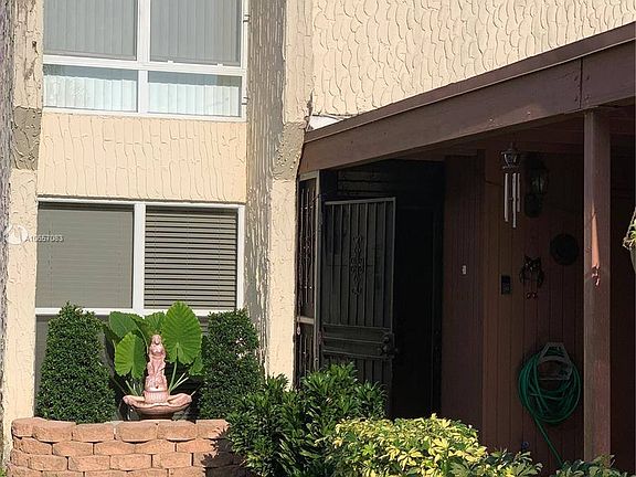 2nd image of 6500 Kendale Lakes Dr APT 104