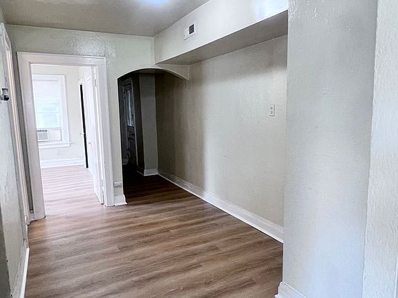 2nd image of 3600-08 Hereford St #6dcc233fa