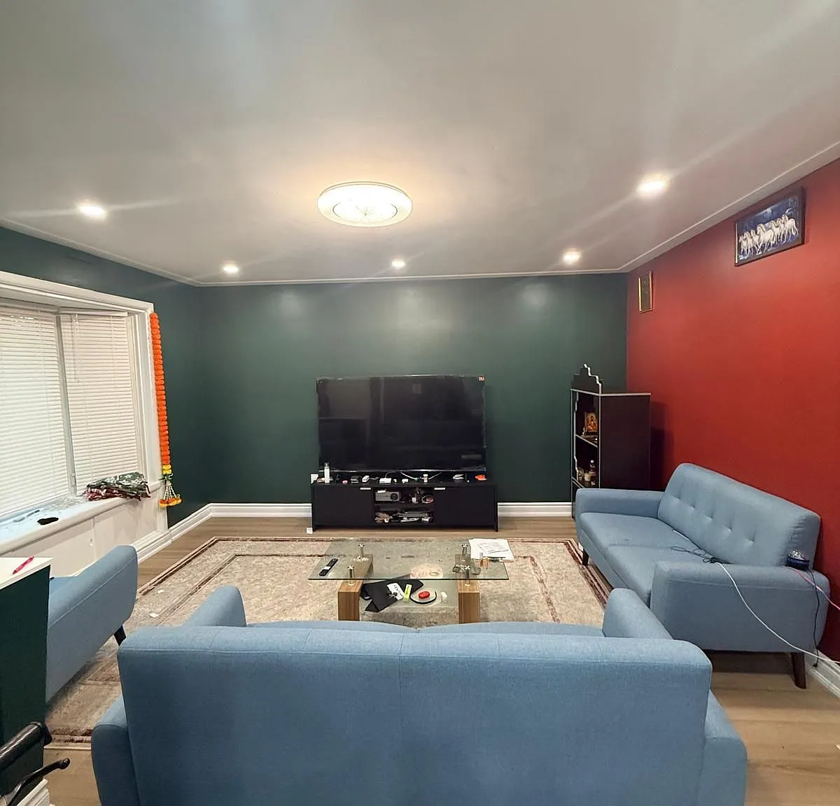 4 bed, $2,600 — Photo 2