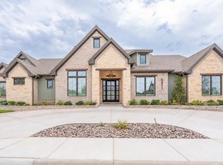 5011 Riverside Dr, Midland, TX 79707
