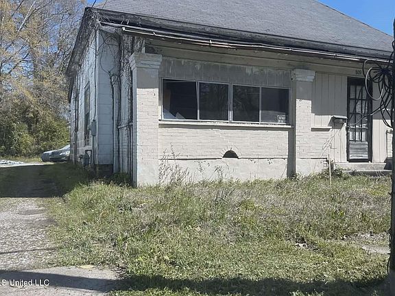 2nd image of 809 Church Ave