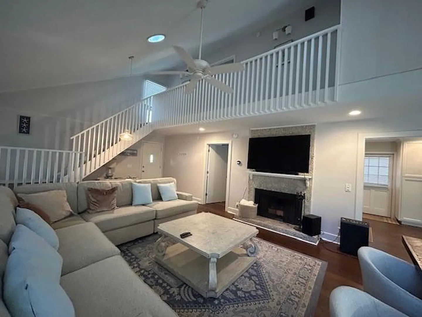 231 Menendez Ave, St Simons Island, GA 31522 — Photo 2