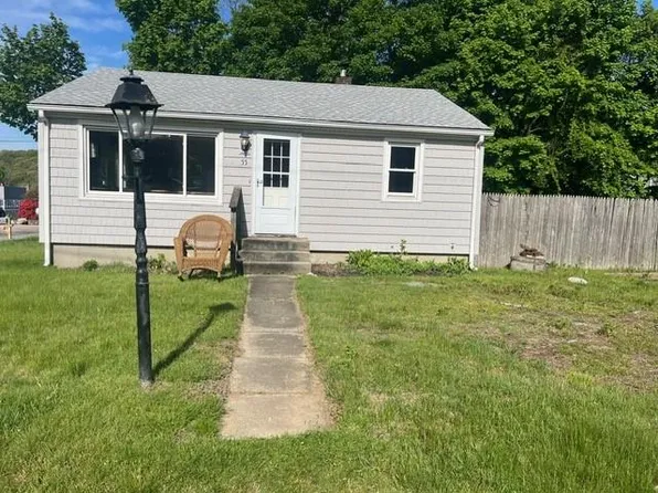 55 Overlook Rd, Narragansett, RI 02882