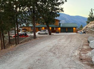 1445 Bear Mountain Rd, Chelan, WA 98816