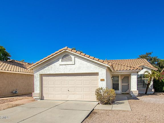 4th image of 1078 W SWAN Drive