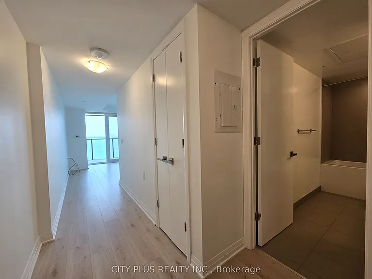 99 Foxbar Rd #1906 — Photo 15