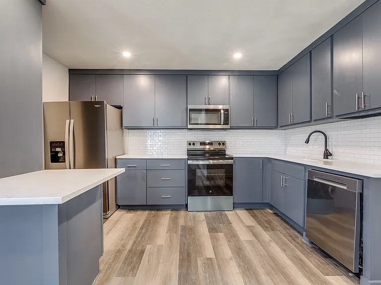 108 Beatrice Ave #101 — Photo 6