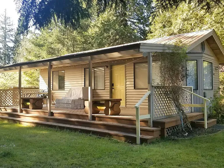 333 Mill Rd — Photo 19