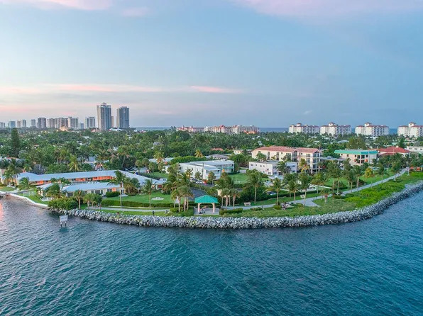 150 Inlet Way #Ph, Palm Beach Shores, FL 33404
