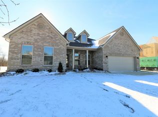 3009 Rose Bud Rd, Versailles, KY 40383