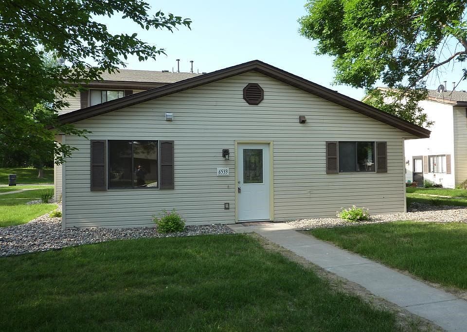 1st image of 6533 83rd Ct N