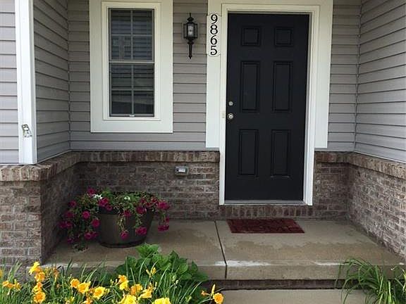 2nd image of 9865 Julianna Ln