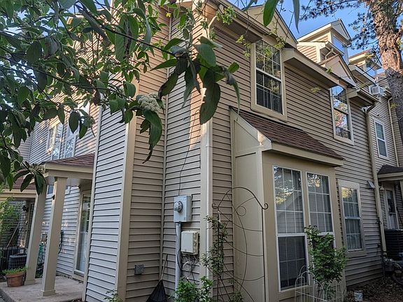 2nd image of 14449 Gringsby Ct