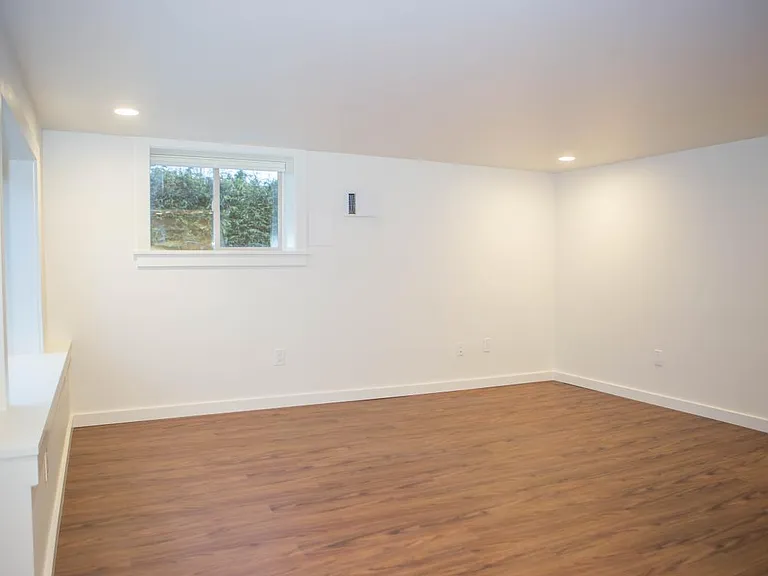 2719 E Pike St #3 — Photo 10