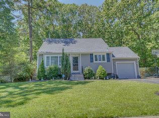 115 Saint Moritz Dr, Sicklerville, NJ 08081