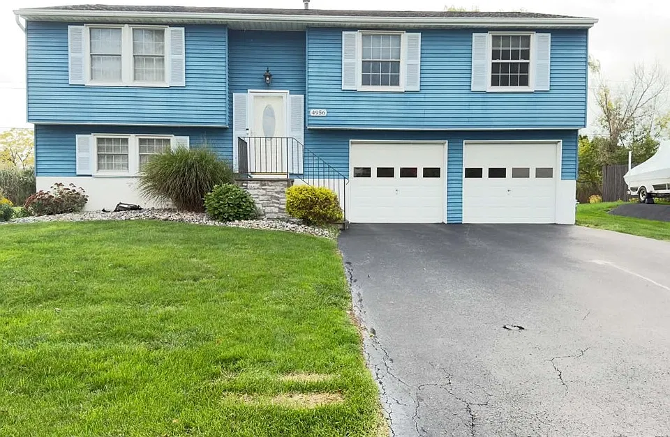 4956 Blacksmith Path