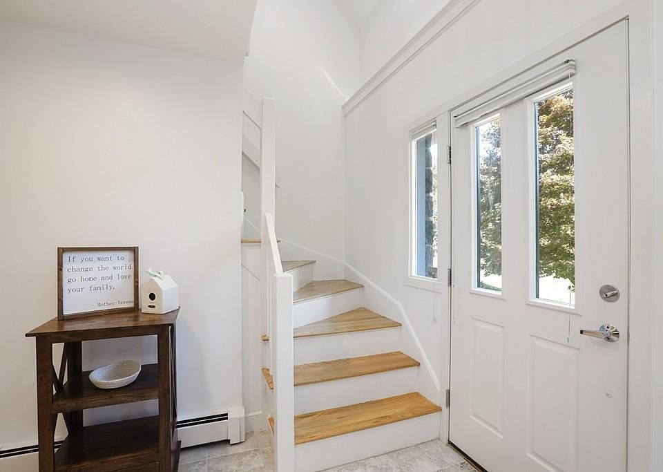 90 Bald Hill Rd, Holliston, MA 01746 | Zillow