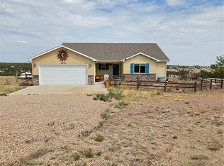 4131 Black Horse Dr, Pueblo, CO 81004