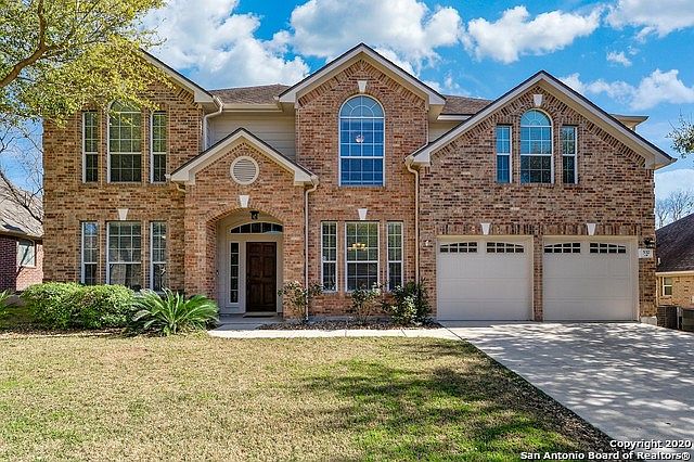 1st image of 532 Woodland Oaks Dr