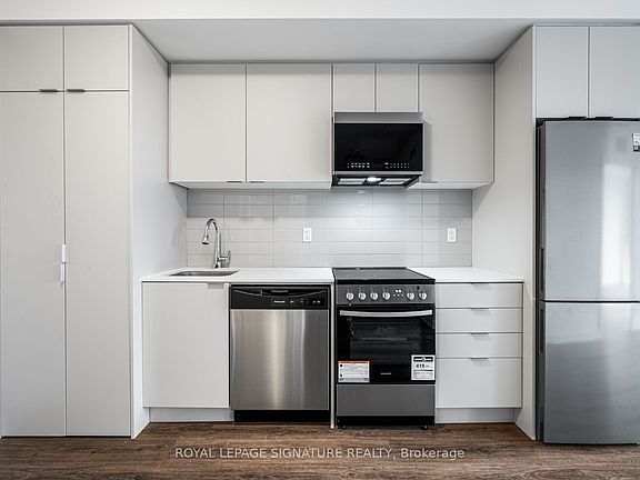 3rd image of 4569 Kingston Rd #209