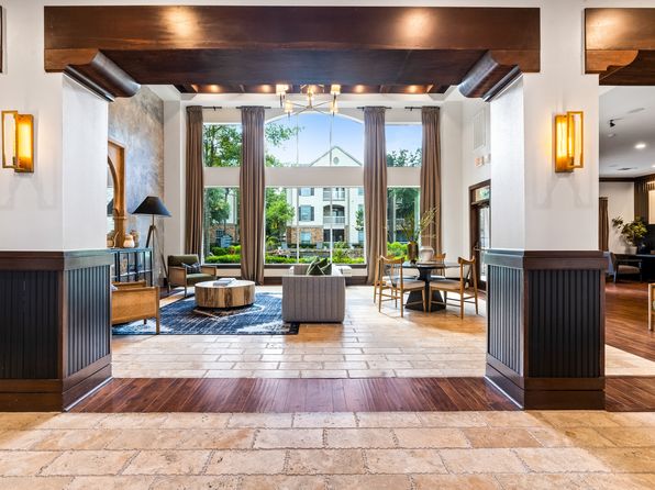 6900 Lake Woodlands Dr APT 311