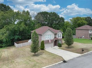 1011 Carriage Trl, Mount Juliet, TN 37122