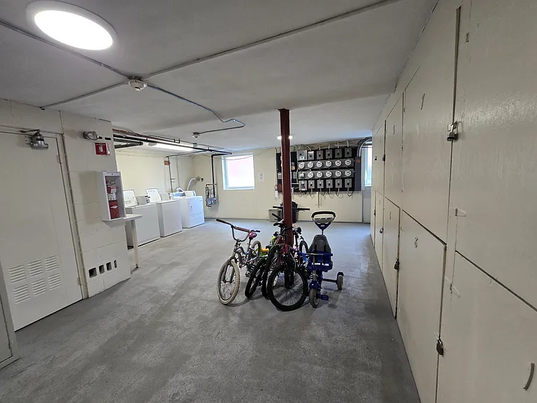 194 Lincoln St #4 — Photo 14