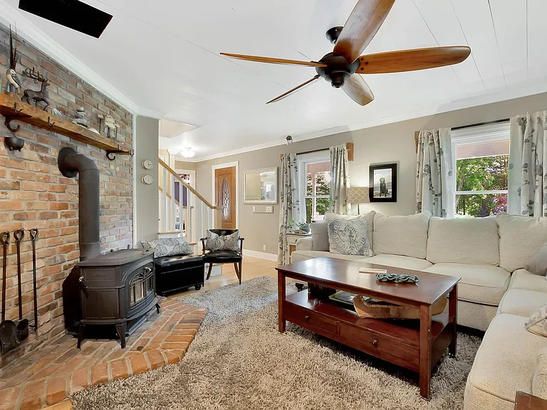 105 Ole Jule Ln — Photo 6