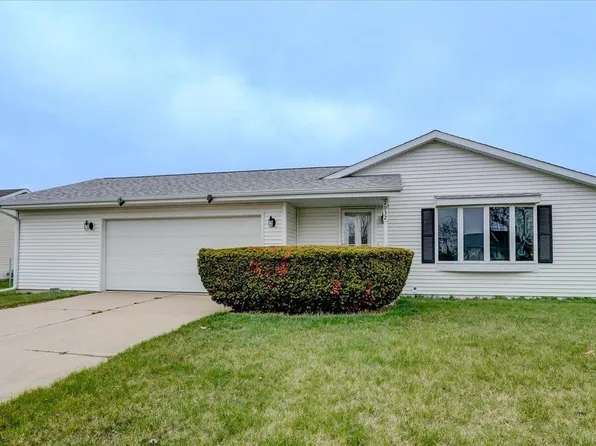 2032 Arbutus St, Janesville, WI 53546