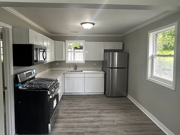 2nd image of 363 Minocqua St