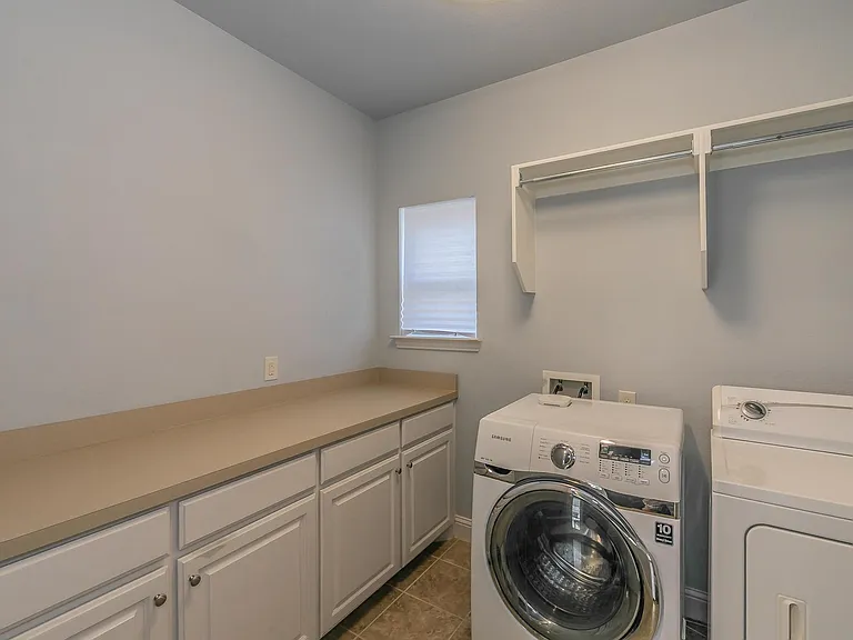 3903 Plum Vista Pl — Photo 31