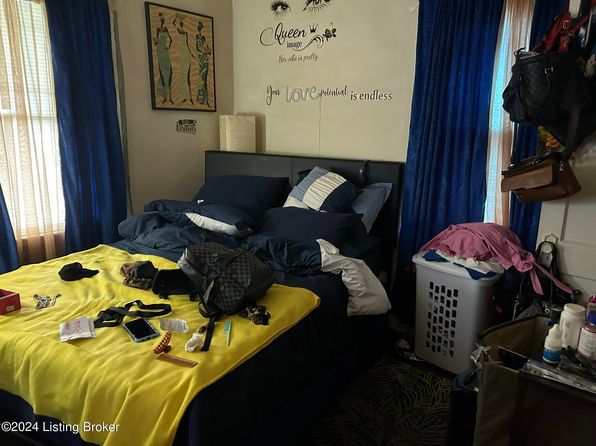 louisville-kentucky-73608796 picture