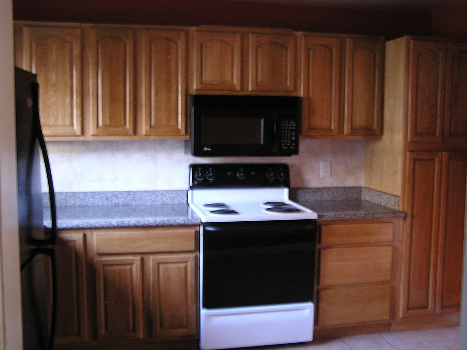 1st image of 3524 Farm Hill Blvd APT 10