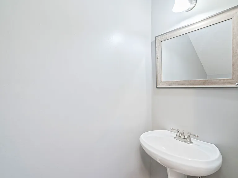 2761 Dee Peppers Dr — Photo 16