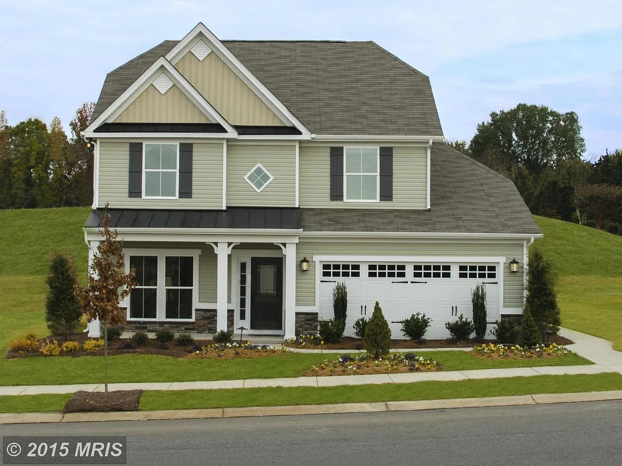 2213 Argonne Dr photo 1