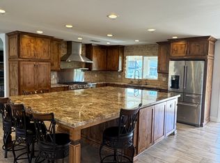 1838 Renfro Rd, Bakersfield, CA 93314