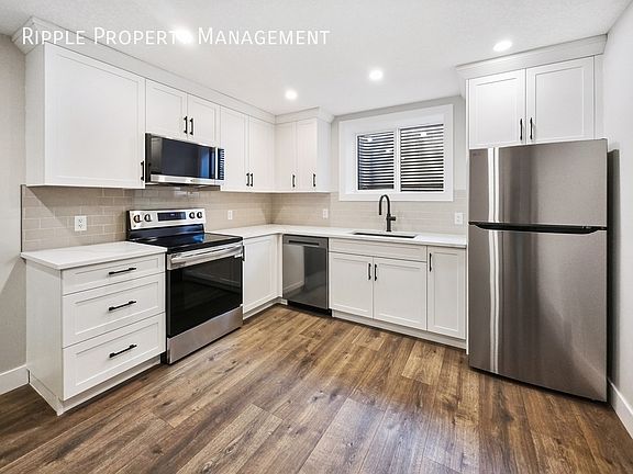 2nd image of 2614R 28th Ave SW #2614R