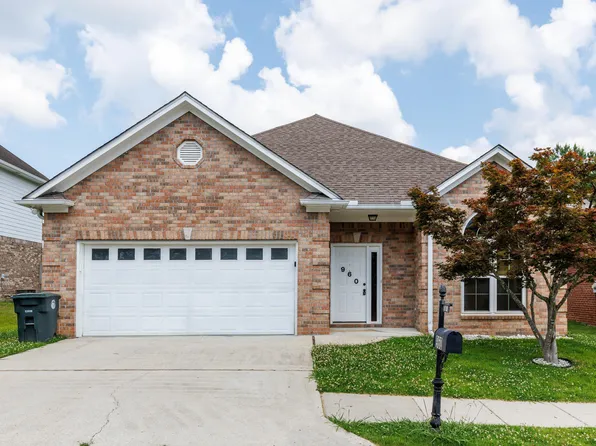 960 Castlemaine Ct, Birmingham, AL 35226