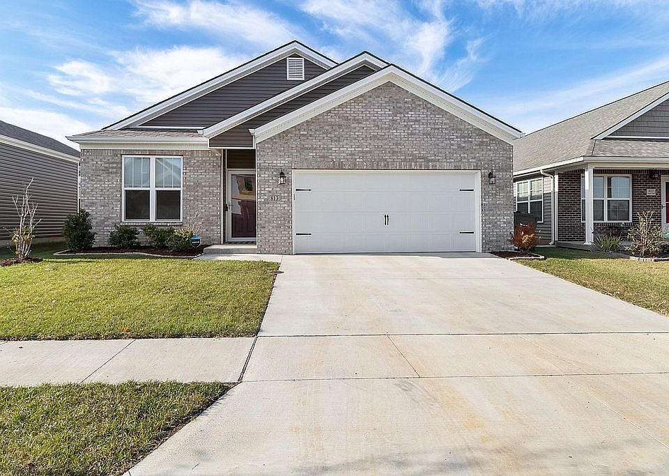 1st image of 813 Halford Pl