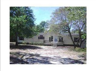 3317 Oakridge Dr, Weeki Wachee, FL 34606