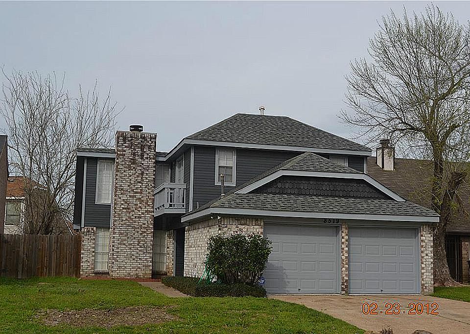 1st image of 8519 Scenic Green Dr
