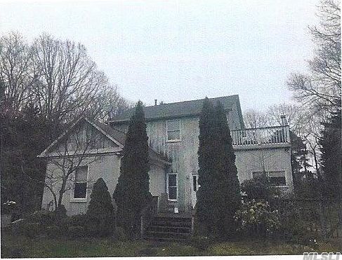 1st image of 20 Kennedy Dr