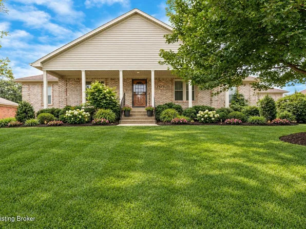 9505 Dabney Carr Dr, Jeffersontown, KY 40299